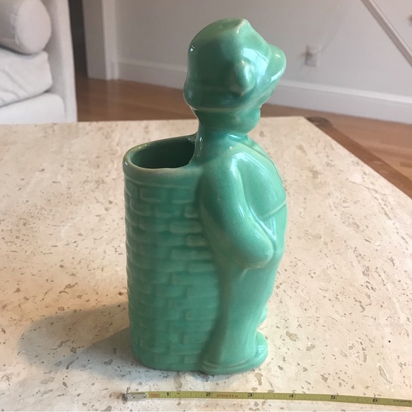 Vintage Little Boy Green Ceramic Planter or Small Vase. Measures 8.5”x4”x3”. - Picture 4 of 17
